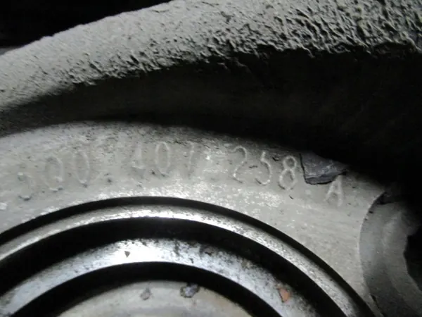 Etujousivarsi oikea OEM 5Q0407258A Audi Q3 image 5