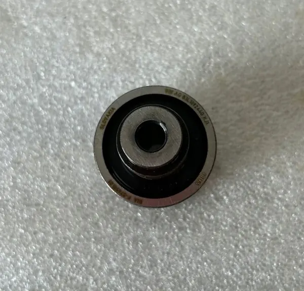 Kedjekit med vattenpump OEM 04L198119A image 7
