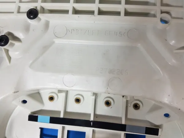 DAF LF Euro 6 ohjaamon tietokoneen kiinnike OEM image 3