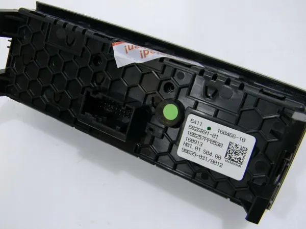 BMW ilmastointipaneeli OEM 6826891 7-sarja G11/G12 image 5