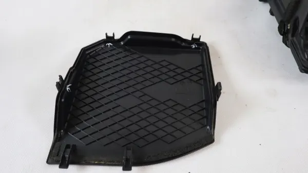 Couvercle Batterie Volvo OEM 31353766, 31294078 Occasion image 9
