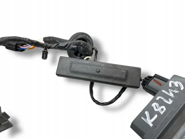 Hyundai OEM 92520N7100 Kennzeichenleuchte image 5