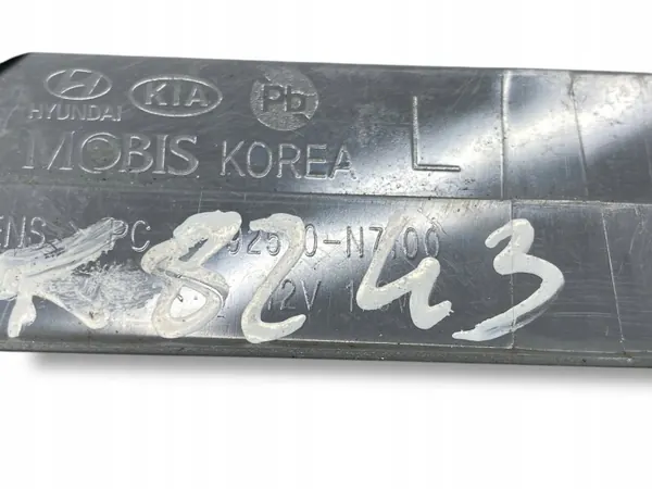 Hyundai OEM 92520N7100 Kennzeichenleuchte image 8