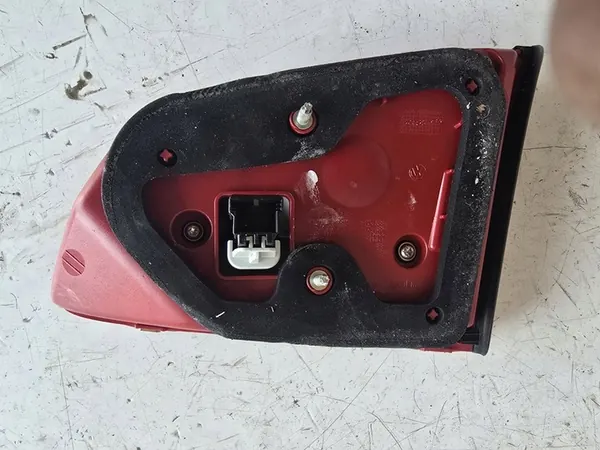 VW PASSAT B7 3AF Lámpara Trasera Izquierda image 2