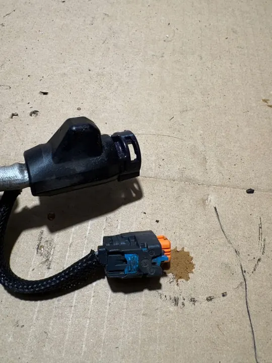Durite AdBlue OEM 204204152R pour Trafic III/Vivaro image 4