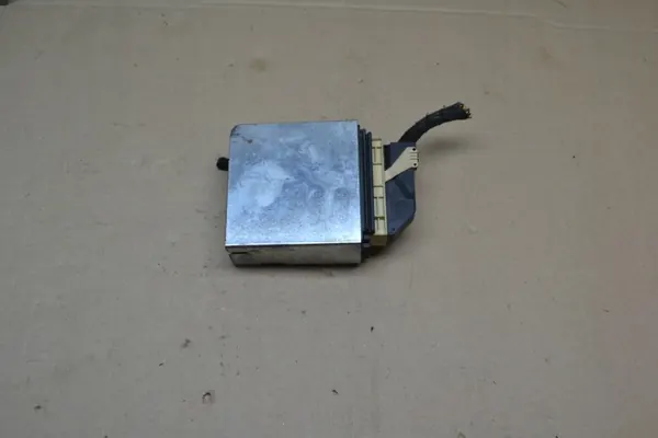 Audi OEM 4Z7907553F Controller - Gebruikt image 3