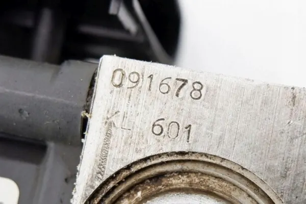 Pompe ABS OEM 47660 EM10A pour Nissan Tiida 1.6 image 8