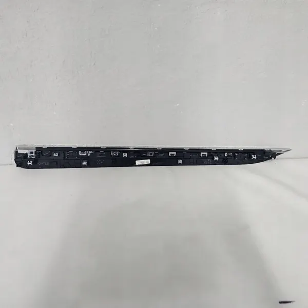 Tesla X Plaid Linker Deurlijst OEM 166155600C image 6