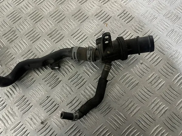 MERCEDES W169 2.0 CDI Carcasa de Termostato A6402000515 image 4