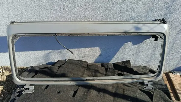 OEM-tuulilasinrunko Jeep Wrangler JL 18+ & Gladiator JT 20+ image 2