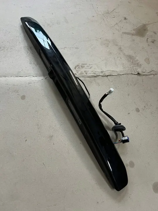 Garniture de caméra de coffre Hyundai Kona 17- OEM image 1