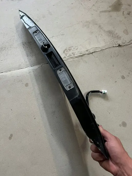 Garniture de caméra de coffre Hyundai Kona 17- OEM image 2