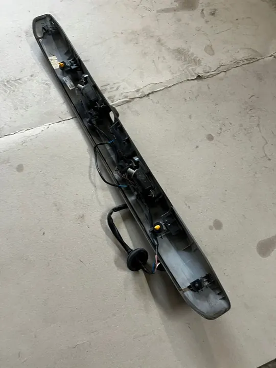 Garniture de caméra de coffre Hyundai Kona 17- OEM image 4