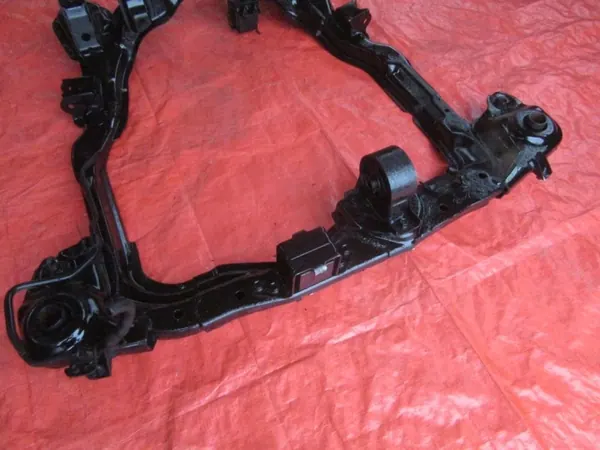 Kia Sportage II 4WD Poutre Avant OEM 4x4OE008169 image 3