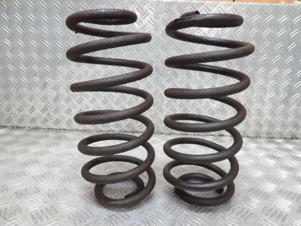 Conjunto de Molas Traseiras WJ 2.7 CRD - Jeep OE OEM image 3