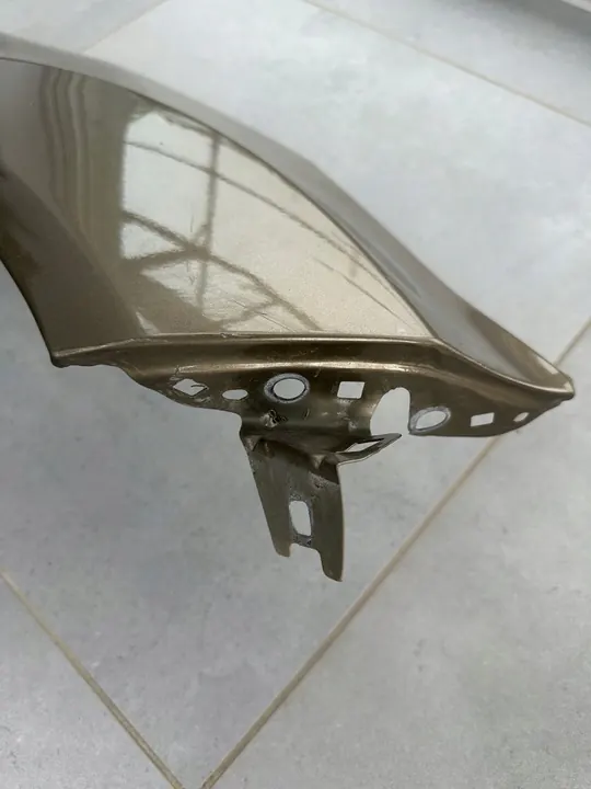 Parafango anteriore destro FORD FIESTA MK7 3 Porte image 3