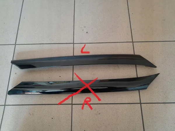 Ford Bronco Sport 2021 Protector lateral ventana OEM M1PB-S03683-AGW image 2