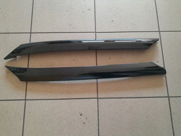 Ford Bronco Sport 2021 Protector lateral ventana OEM M1PB-S03683-AGW image 3