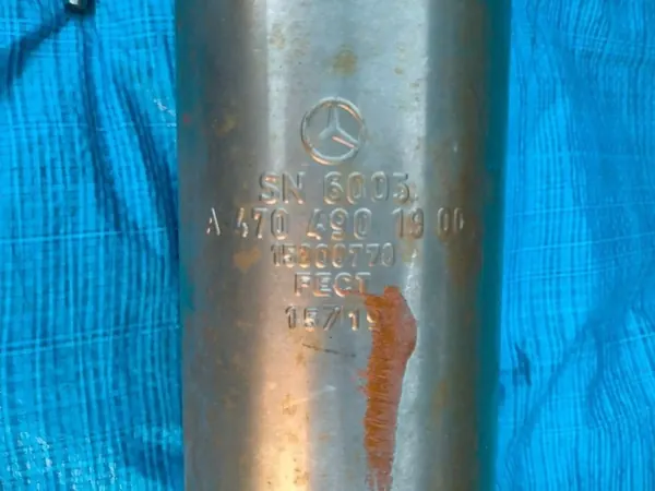 Filtro DPF Mercedes W470 OEM A4704901900 Usado image 9