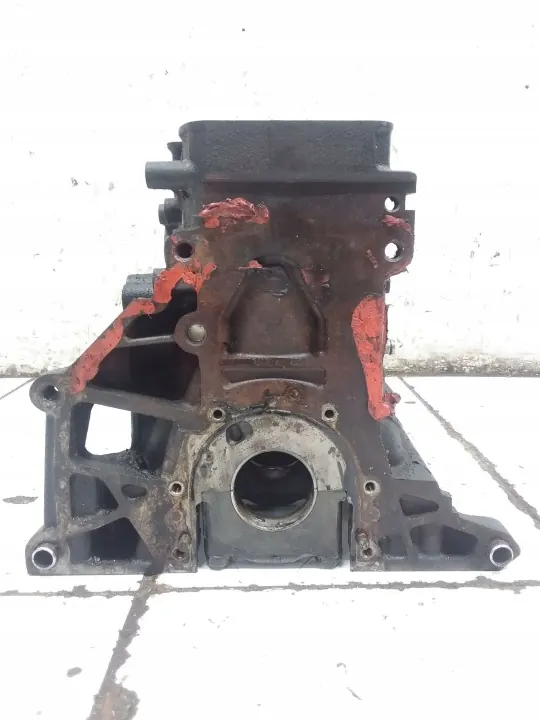 Bloc moteur d'occasion OEM CAA pour VW Transporter T6 image 3