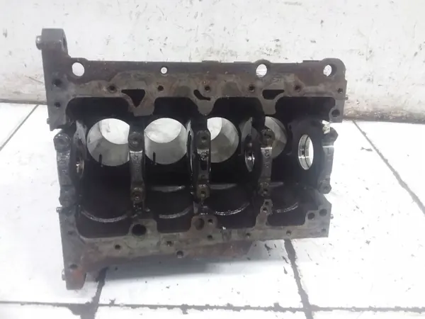 Bloc moteur d'occasion OEM CAA pour VW Transporter T6 image 8