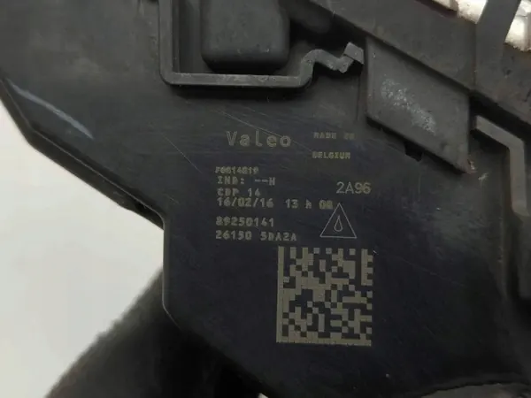 Infiniti Q30 2016 Rechter voor mistlamp OEM F0G14019 image 9