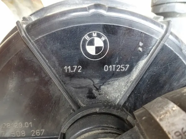 Pompe à air secondaire BMW 7508267 pour Série 7 E65 image 7