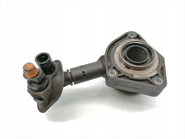 Kupplingsaktuator Ford Focus 1.8 TDCi Diesel image 3