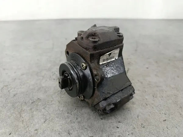 Ruiskutus OEM 55185549 Opel Corsa C:lle image 2