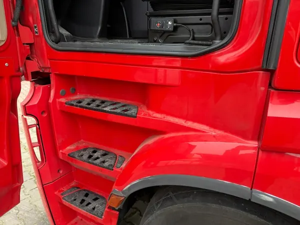 Estribo Esquerdo Completo OEM Mercedes Actros MP4 image 3