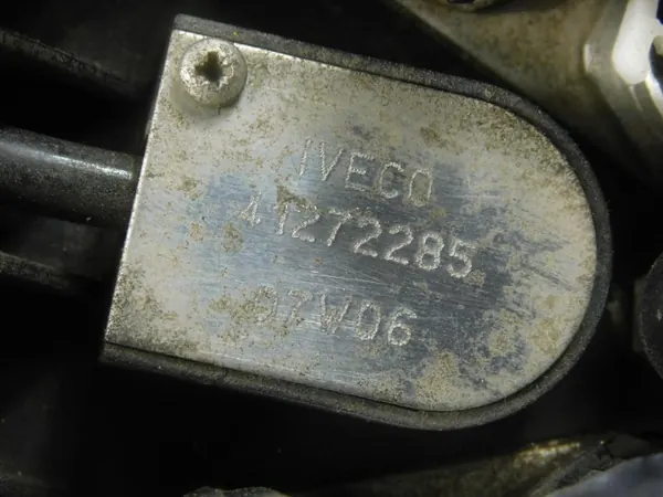 Sensor Nivel AdBlue OEM 41272285 para Iveco Stralis II image 5