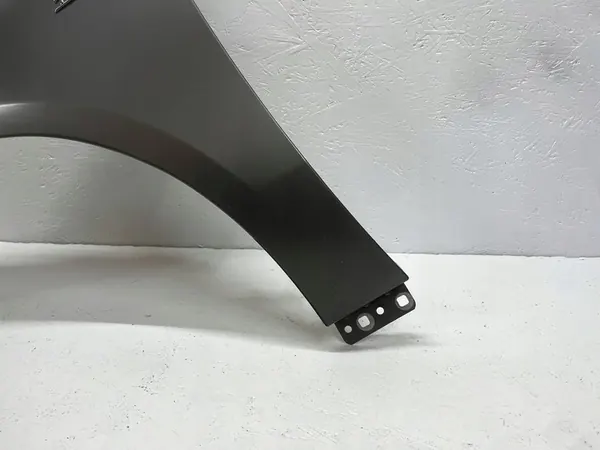 Mercedes-Benz A W176 Främre Vänster Skärm image 6