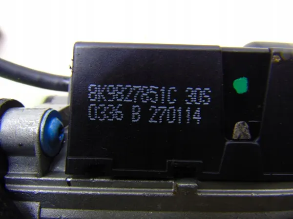 OEM 8K9827851C Linker Achter Kofferbakscharnieractuator image 5