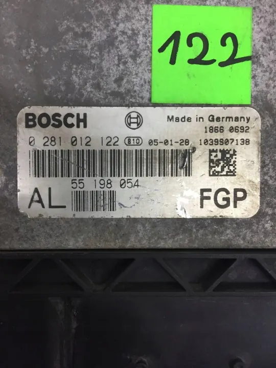 Motorstyrenhet Opel Astra III H OEM 0281012122 - 1.9 CDTI image 4