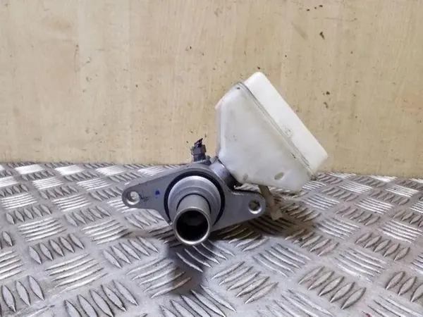 Cylindre de frein OEM 03355815253 pour Peugeot 3008 image 5