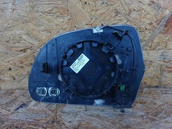 A3 8P A4 B8 A5 8T A6 Oikea Peililasi 4F0857536AH image 3