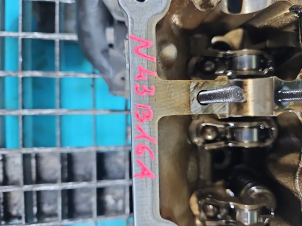 BMW Zylinderkopf OEM 7559172 für N43B16A Motor image 10