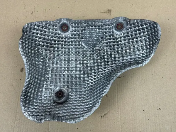 Protetor térmico coletor Suzuki Grand Vitara II image 2