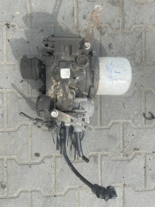 Volvo FM4 Lufttrockner OEM 23166782 - Gebraucht image 2