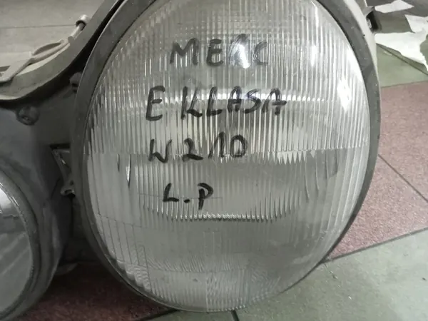 LINKER KOPLAMP MERCEDES E CLASS W211 H7 image 3