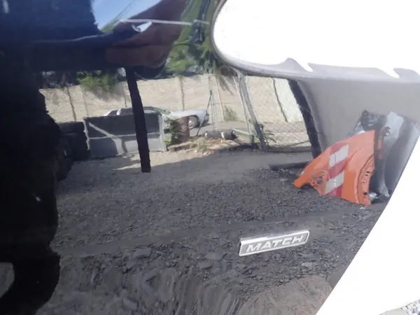 Parafango anteriore sinistro VW Touran 2010-2015 image 4