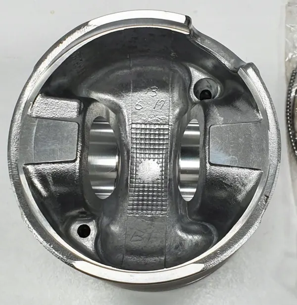 Pistón OEM 49106640 1110C082 para Mitsubishi Pajero 3.2 image 3
