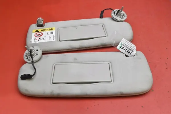 Visor solar OEM P68145040AA para Jeep Grand Cherokee WK2 image 2