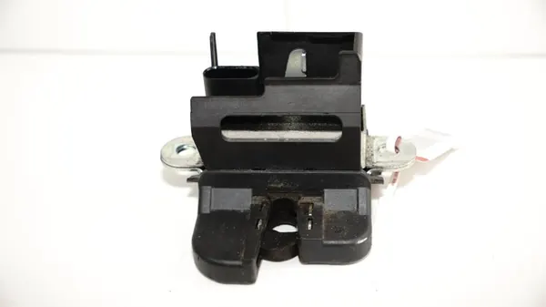 Fecho de porta-malas OEM 360176920 para VW Golf 5 image 5