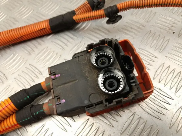 Câble de charge batterie CITROËN C4 III 9835617780 image 4