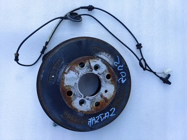 Tambor de freno trasero izquierdo Mazda 2 DJ 2022 OEM image 2