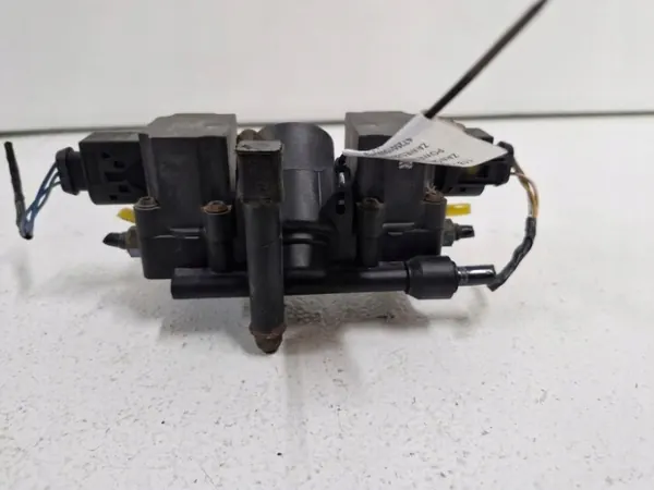 OEM 4725515660 Luftfederungsventil für Range Rover L322 image 4