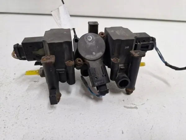 OEM 4725515660 Luftfederungsventil für Range Rover L322 image 5