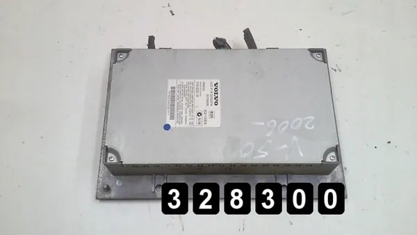 Volvo V50 Audioversterker OEM AM-328300 Gebruikt image 2