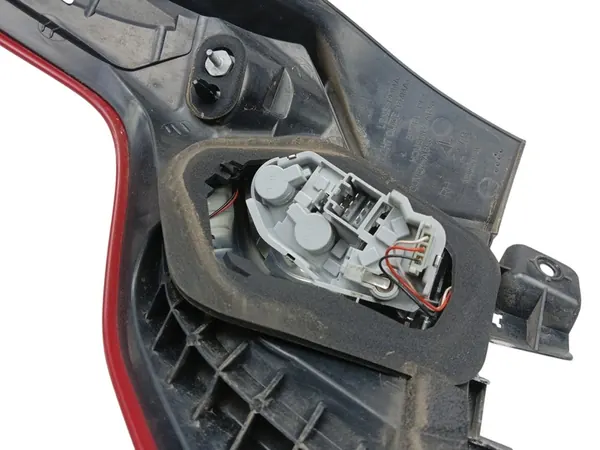 LUZ LED TRASERA DERECHA VOLVO V60 I LIFT (13-18) 31395929 image 3